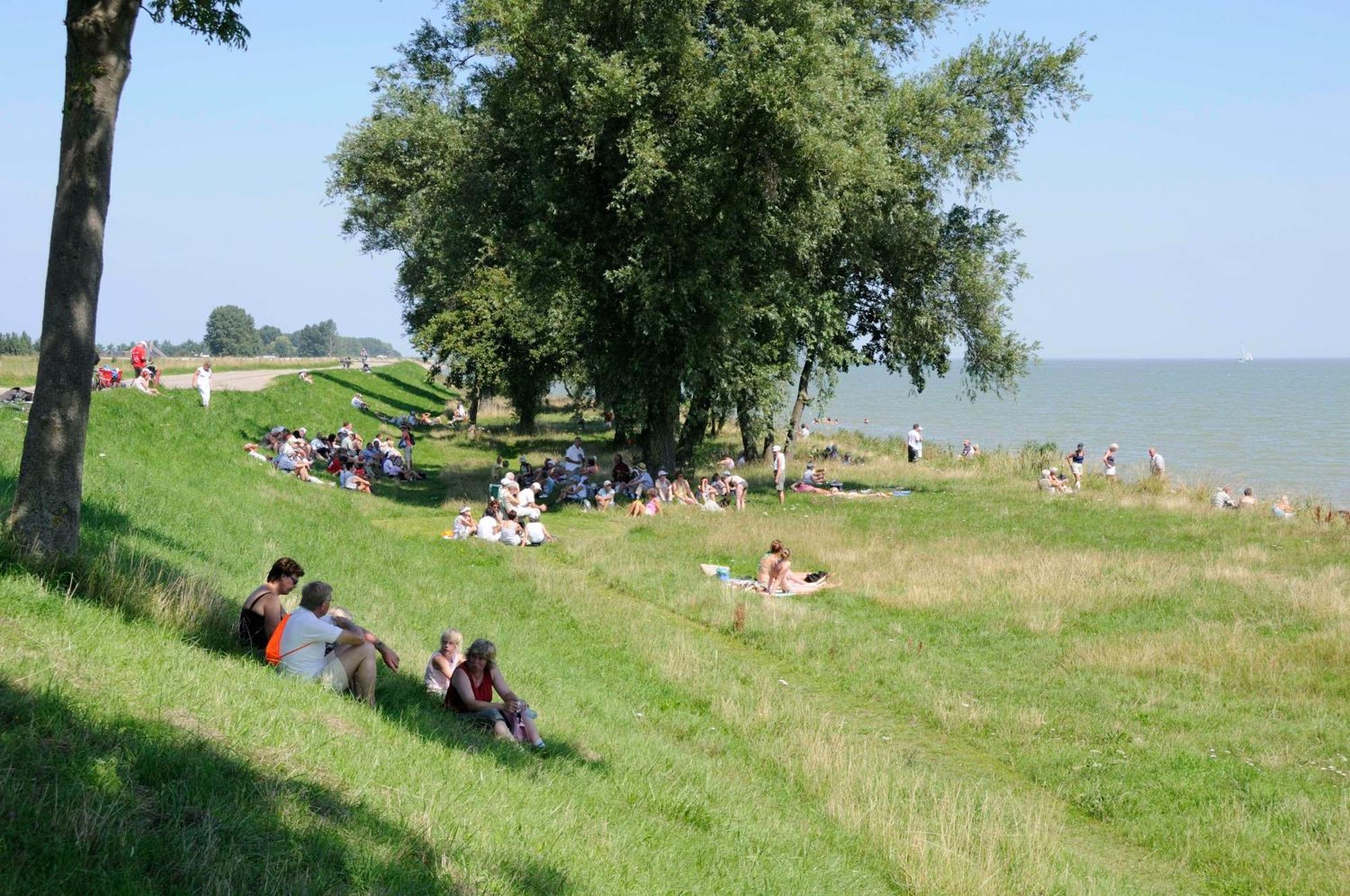 Hotelhuisjes Oosterleek Bagian luar foto